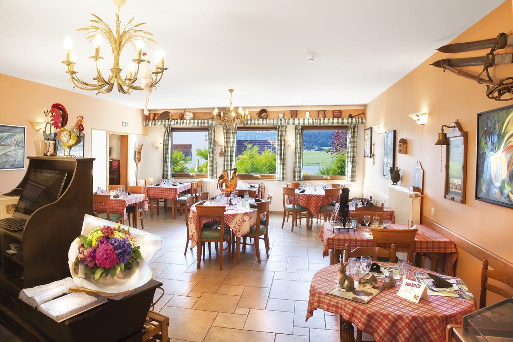 מלבויסון Hotel-Restaurant Le Lac מראה חיצוני תמונה